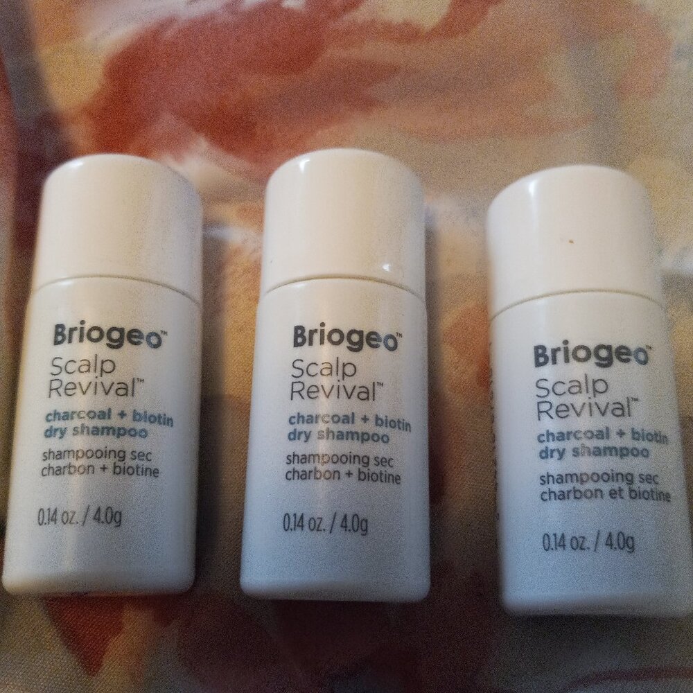 Briogeo Scalp Revival Dry Shampoo (new)